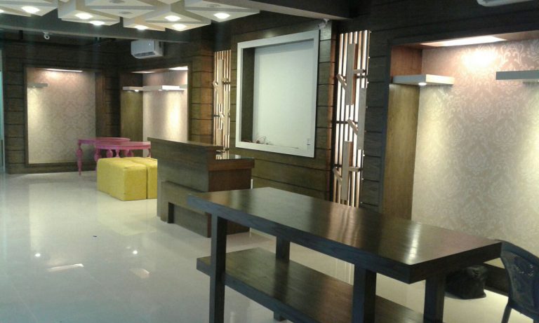 Chinyere Outlet Interior, photo 14