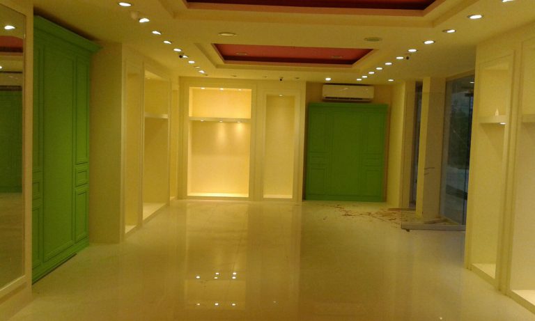 Chinyere Outlet Interior, photo 9
